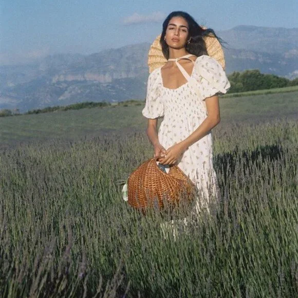 Faithfull the Brand Gianna Midi Dress in Carrie Floral size L NWT - Picture 2 of 11